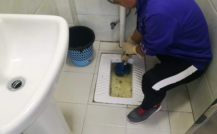 扎赉诺尔疏通蹲坑